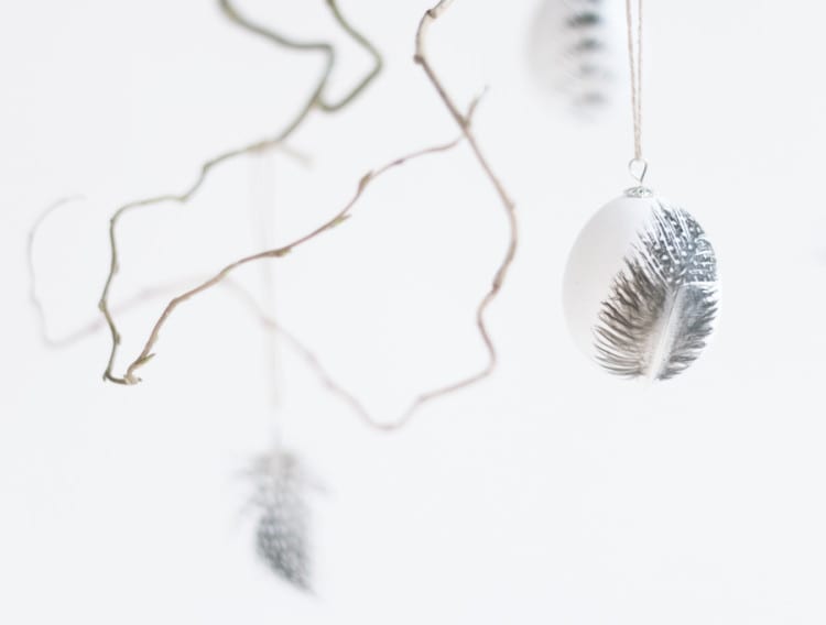 DIY Paaseieren met veertjes