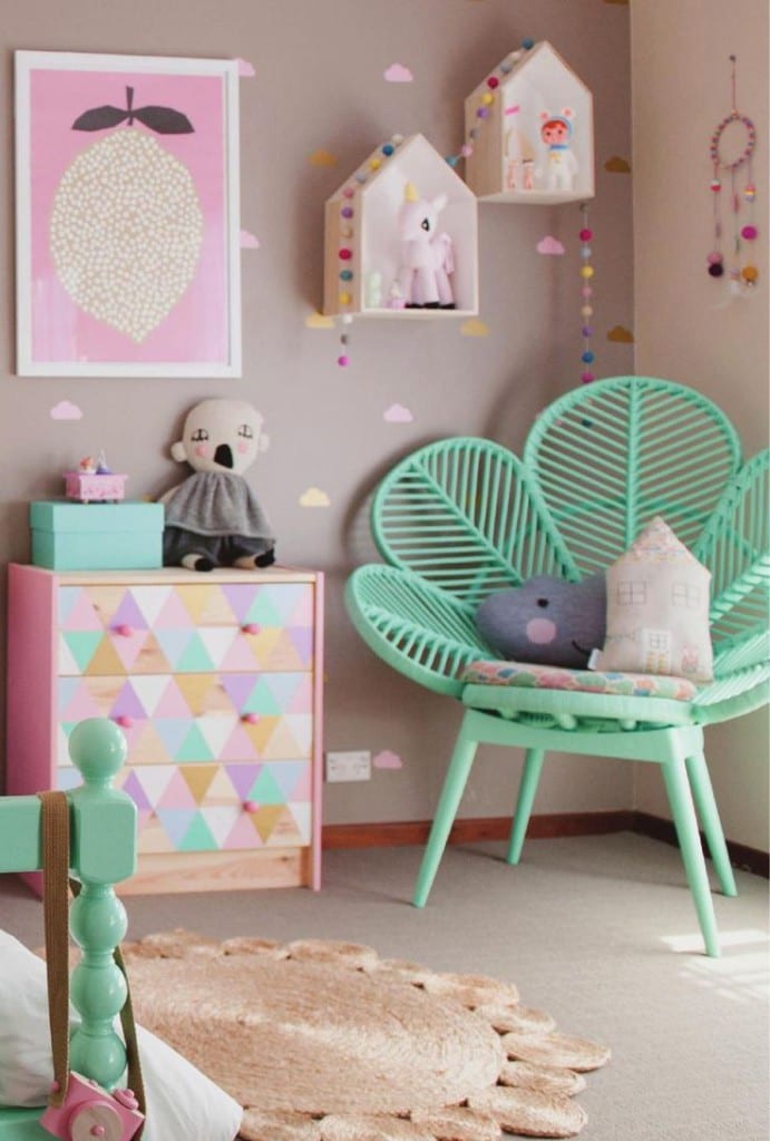 Kinderkamer met mint kleur