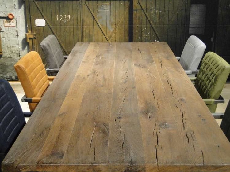 Dubbel gerookt oud eiken eetkamertafel