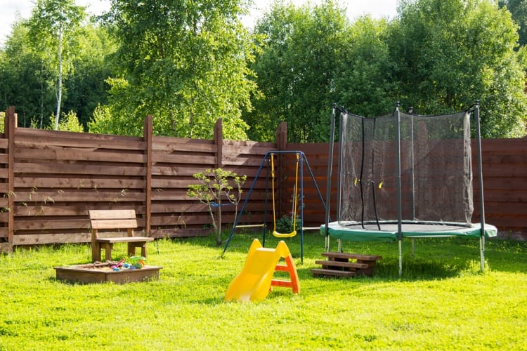 Trampoline in de tuin